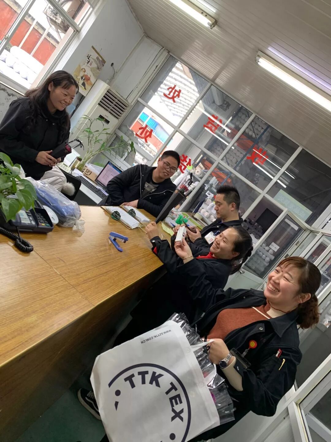 TTK®涂泰克祝最“女神”的你节日快乐!