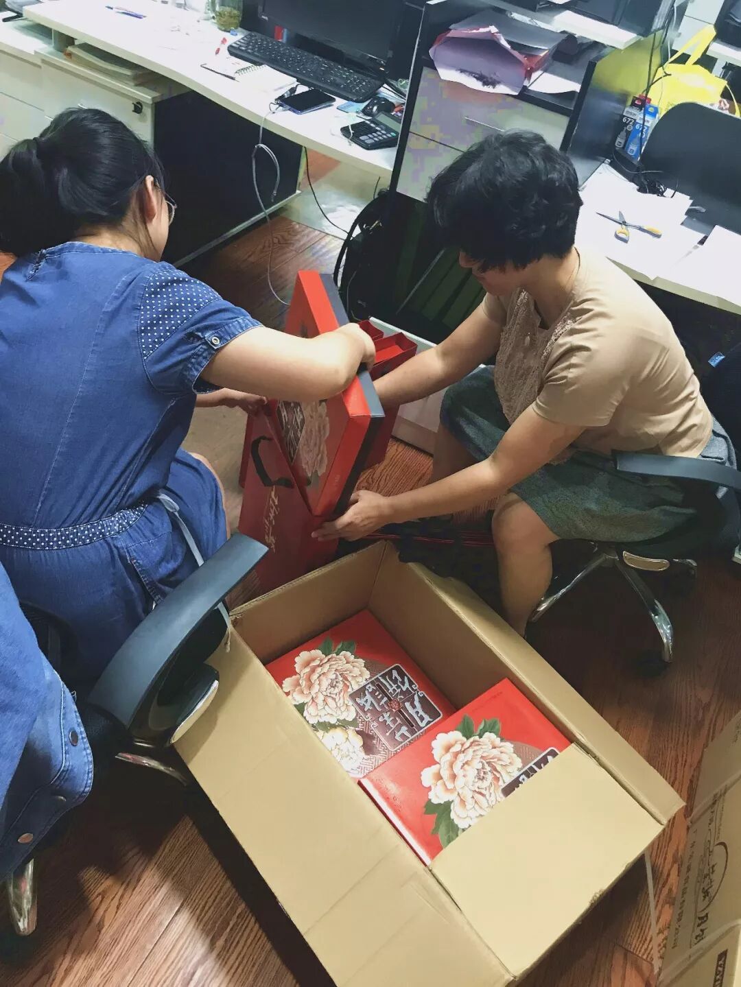 TTK®涂泰克｜祝大家中秋节快乐！愿花好月圆，为爱团圆！